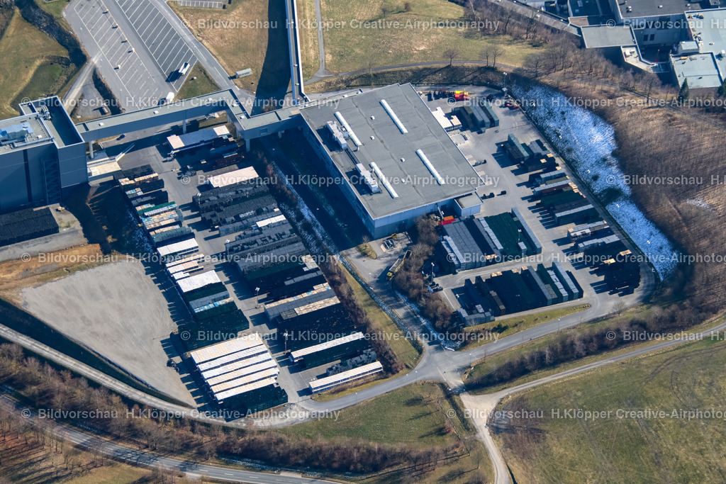 Veltins Brauerei Grevenstein1-1353 | Luftbilder und Luftbildfotografie , Digital und Printbilder auf Leinwand , Alu Dibond , Acrylglas , Poster oder Download-Datei für private und gewerbliche Verwendung im Shop online bestellen. - Realisiert mit Pictrs.com