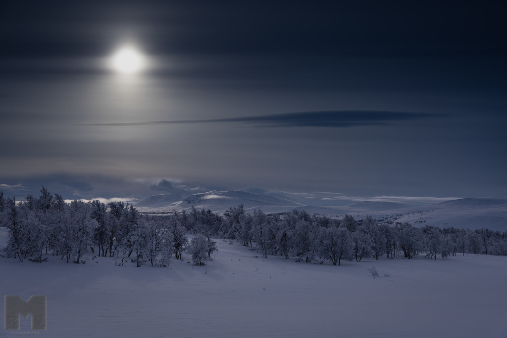 Der Hausberg von Bruksvallarna: Storskarven | Landschafts- und Tierfotografie zu allen Jahreszeiten. Und immer die Schönheit des Lichtes im Auge... - Realisiert mit Pictrs.com