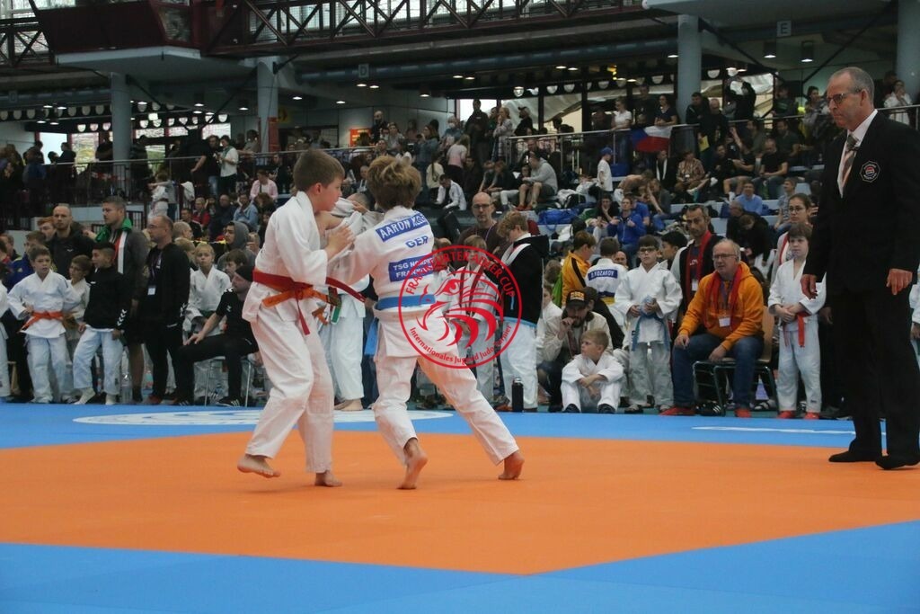 MSY-2022-10-29-7838 | Fotos vom Adler Cup - Pictures from Adler Cup

Hier findet Ihr alle Eindrücke und großen Momente der Adler Cup Wochenenden. Here you will find all impressions and great moments of the Adler Cup weekends. - Realisiert mit Pictrs.com