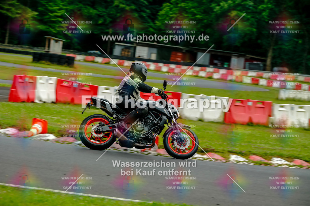 VBK-3670 | Hier findet Ihr Bilder von Touristenfahrten auf der Nürburgring Nordschleife oder von anderen Veranstaltungen die ich besucht habe. Viel Spass beim Durch Schauen 