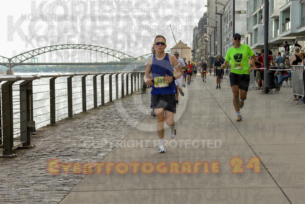 250920_1449_EX1_7732 | Sportfotografie im Rhein-Sieg Kreis, Köln, Bonn, NRW, Rheinland Pfalz, Hessen, etc. Unser Tätigkeitsfeld umfasst den Laufsport vom Volkslauf über den Marathon, Duathlon, Triathon bis zum Ultralauf wie Kölnpfad Ultra oder Schindertrail.