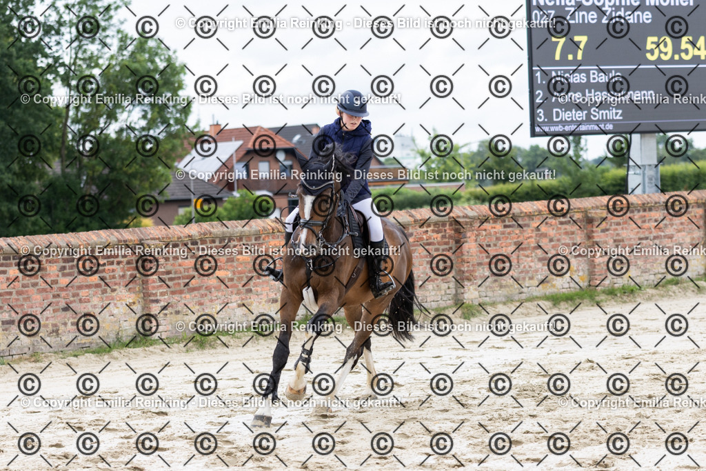 CL5A5322 | Emilia Reinking Fotografie - Realisiert mit Pictrs.com