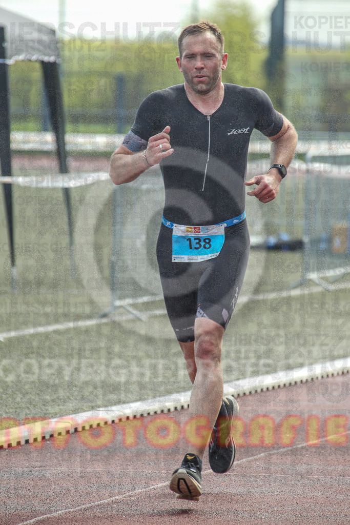 230423_1056_EV3_2633 | Sportfotografie im Rhein-Sieg Kreis, Köln, Bonn, NRW, Rheinland Pfalz, Hessen, etc. Unser Tätigkeitsfeld umfasst den Laufsport vom Volkslauf über den Marathon, Duathlon, Triathon bis zum Ultralauf wie Kölnpfad Ultra oder Schindertrail.