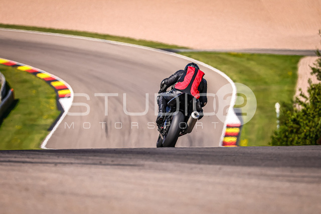 0695-240809_SR-014_695 | Deine Full-Service-Agentur für ✔️Videoproduktionen und ✔️Motorsportfotografie Jetzt Angebot anfragen!