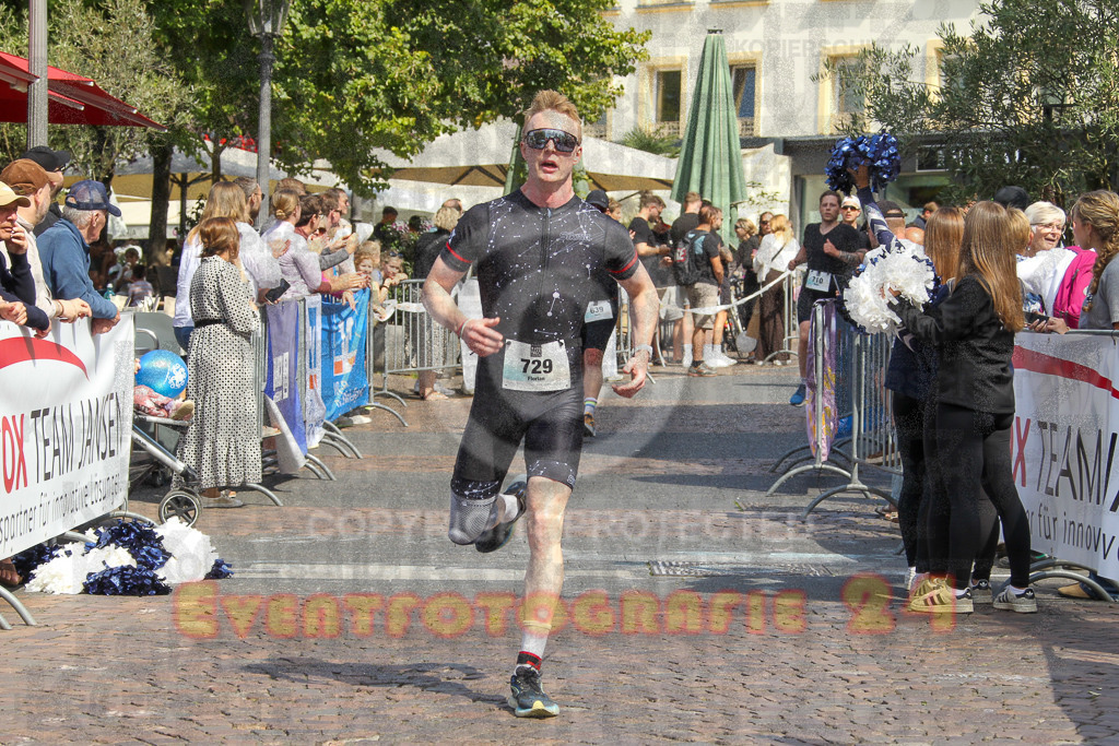250824_1439_EV4_2033 | Sportfotografie im Rhein-Sieg Kreis, Köln, Bonn, NRW, Rheinland Pfalz, Hessen, etc. Unser Tätigkeitsfeld umfasst den Laufsport vom Volkslauf über den Marathon, Duathlon, Triathon bis zum Ultralauf wie Kölnpfad Ultra oder Schindertrail.