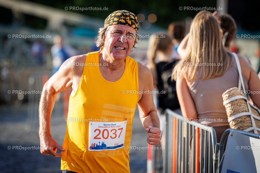 Sparda-Bank Altstadtlauf Köln; Köln, 15.08.2025 | Impressionen vom Sparda-Bank Altstadtlauf Köln am 15.08.2025 in Köln (Nordrhein-Westfalen). 