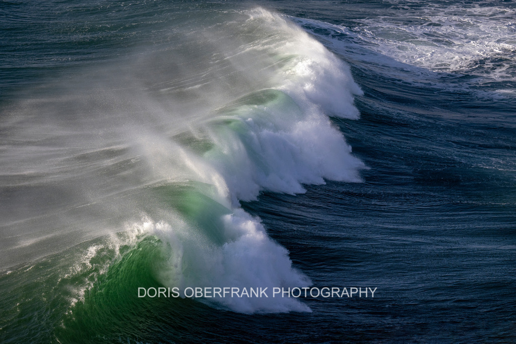 Raw wave power in ballet | Nazaré: Raw wave power in ballet - Realisiert mit Pictrs.com