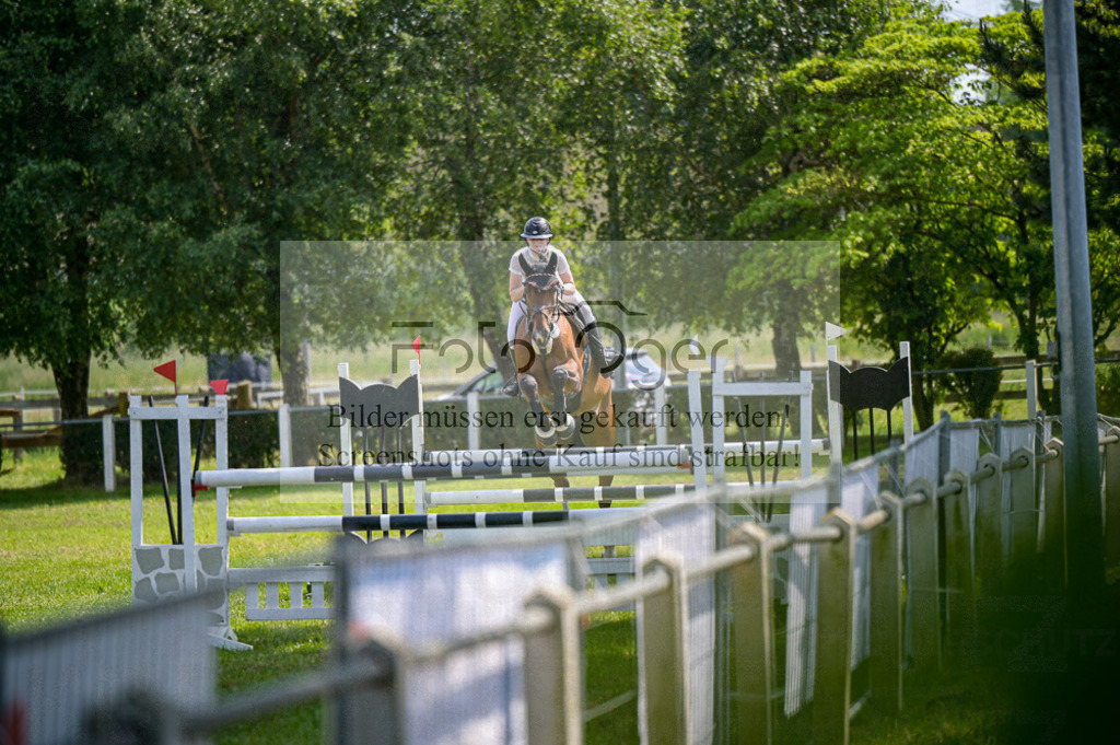 Reitturnier Voxtrup | Entdecke hochwertige Reitturnierfotos von Foto Oger. Professionell, emotional und authentisch – jetzt Lieblingsmomente im Shop bestellen.Deutschlandweite Turnierfotografie. - Realisiert mit Pictrs.com