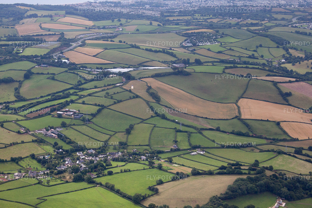 Aerial view: View of the town in Abbotskerswell in the state England, Great Britain. – Photo: IMG_19478.jpg taken on 07/20/2009 by Werner Riehm/FLY-FOTO.com – Resolution of the original: 4752 x 3168 px