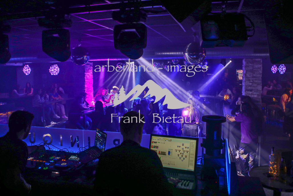 OE7A0147 | Zauberwoid - ein Event, das von den Jugendlichen mitorganisiert wurde, unterstützt durch die Expertise der einzelnen Firmen und Unternehmen