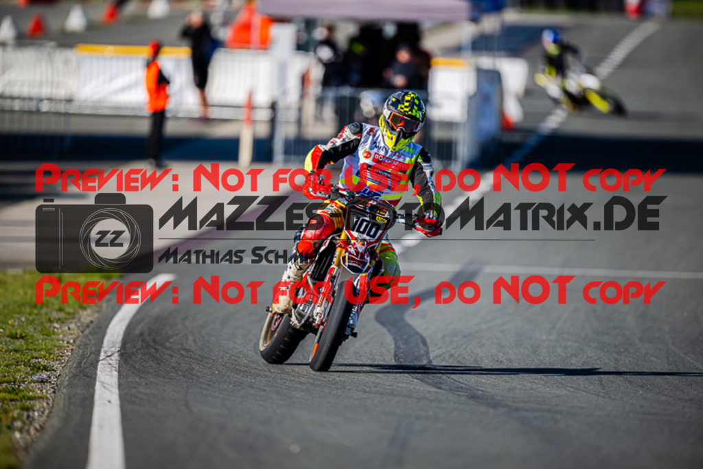 MaZZes_FotoMatrix_220903_9793 | S3