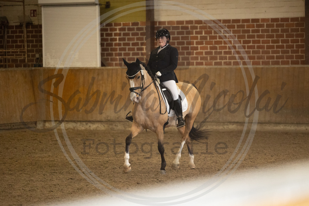 994A9346 | sabrinanicolaifotografie - Realisiert mit Pictrs.com