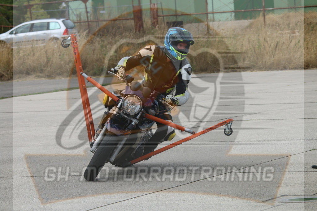 IMG_3510 | gh-motorradtraining-foto.de - Realisiert mit Pictrs.com