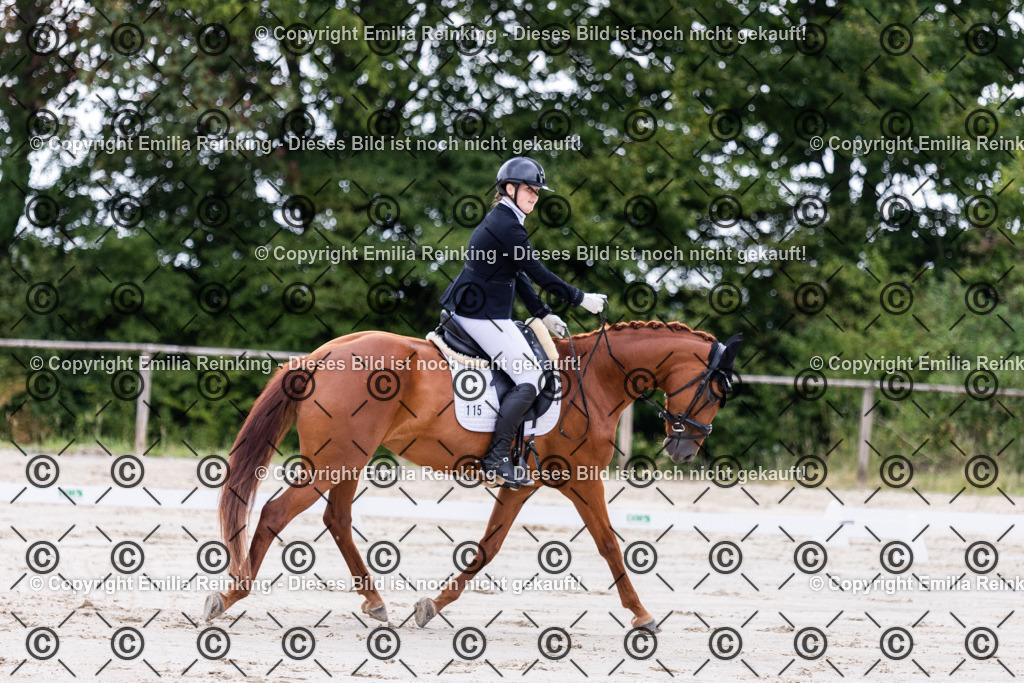 CL5A1809 | Emilia Reinking Fotografie - Realisiert mit Pictrs.com