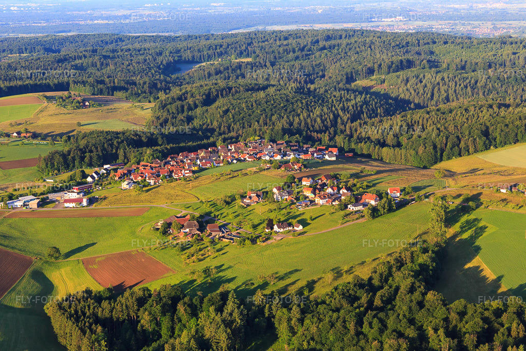 Luftbild: Ortsteil Hard im Ortsteil Ottoschwanden in Freiamt im Bundesland Baden-Württemberg in Deutschland. Foto: IMG_147527.jpg vom 30.05.2025 durch Werner Riehm/FLY-FOTO.de
