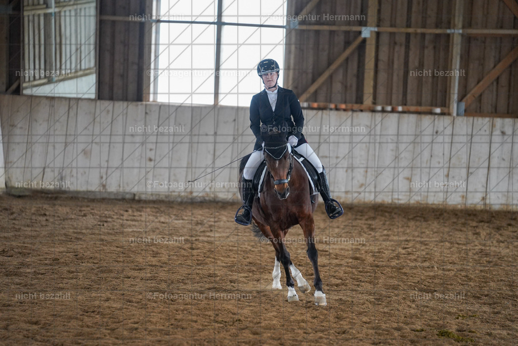 20230520-FAH05035 | Frühjahrsturnier, Landsberg am Lech, 2023, Reitclub Landsberg, Turnierbilder, Fotos Turnier Landsberg, Fotoagentur Herrmann, Turnierfotografen Bayern, Reitsport Fotograf, Pferde Fotograf