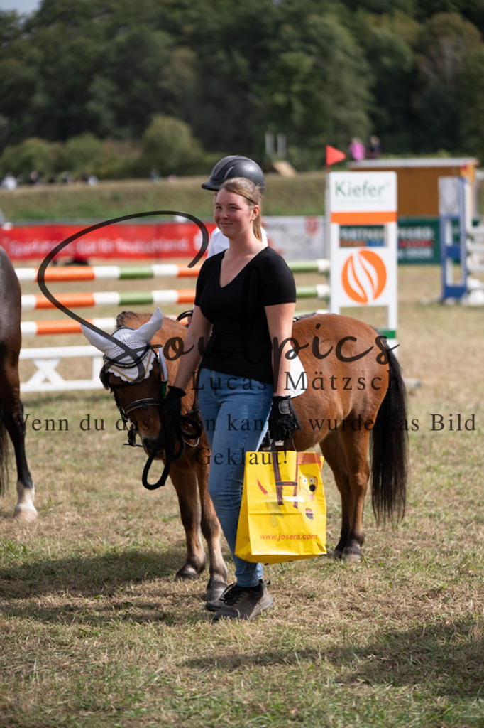 A7V08984 | Turnier/Reitfotograf