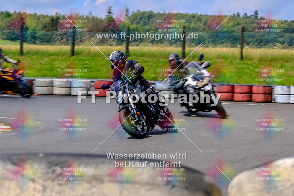 _TCM3384 | Hier findet Ihr Bilder von Touristenfahrten auf der Nürburgring Nordschleife oder von anderen Veranstaltungen die ich besucht habe. Viel Spass beim Durch Schauen 