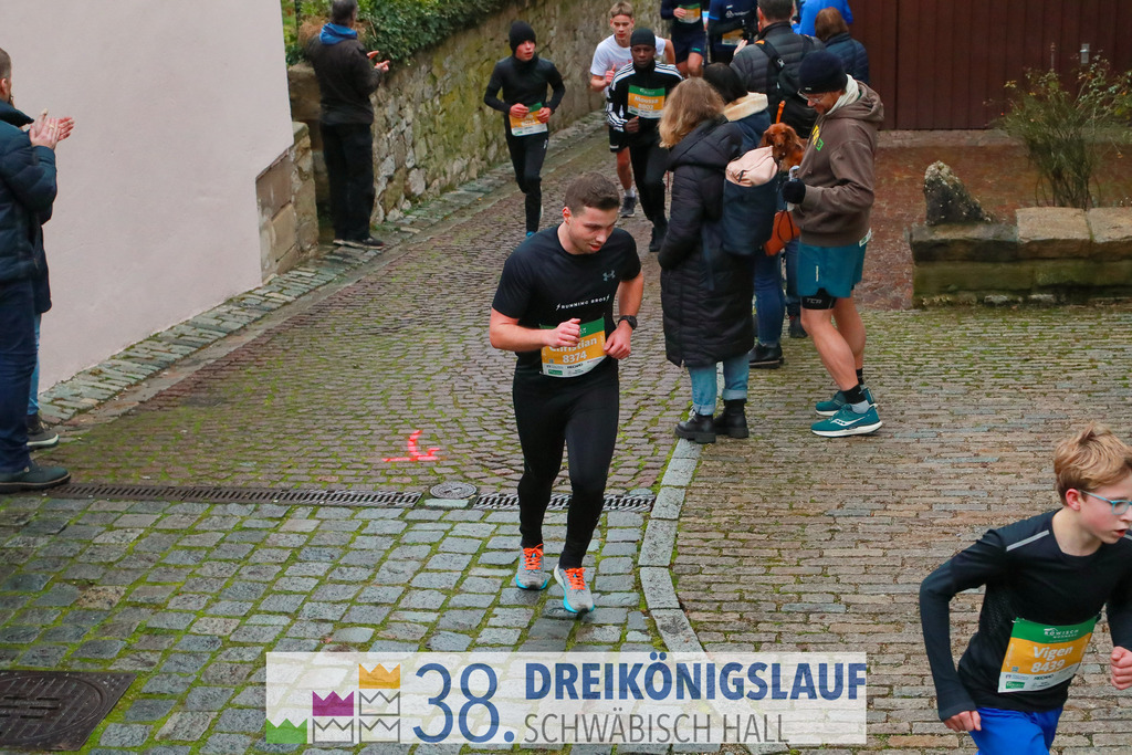 5km Roewisch Wohnbau Cup | 3 Koenigslauf 2024 5km Roewisch Wohnbau Cup - Realisiert mit Pictrs.com