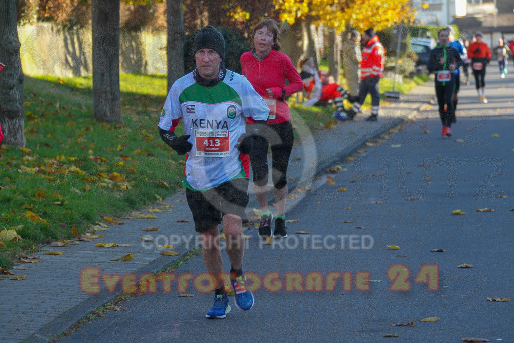 241201_1226_EV4_2450 | Sportfotografie im Rhein-Sieg Kreis, Köln, Bonn, NRW, Rheinland Pfalz, Hessen, etc. Unser Tätigkeitsfeld umfasst den Laufsport vom Volkslauf über den Marathon, Duathlon, Triathon bis zum Ultralauf wie Kölnpfad Ultra oder Schindertrail.