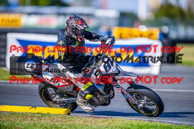 MaZZes_FotoMatrix_230930_4428 | S4