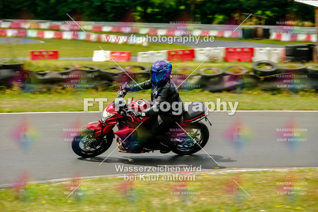 VBK-4991 | Hier findet Ihr Bilder von Touristenfahrten auf der Nürburgring Nordschleife oder von anderen Veranstaltungen die ich besucht habe. Viel Spass beim Durch Schauen 