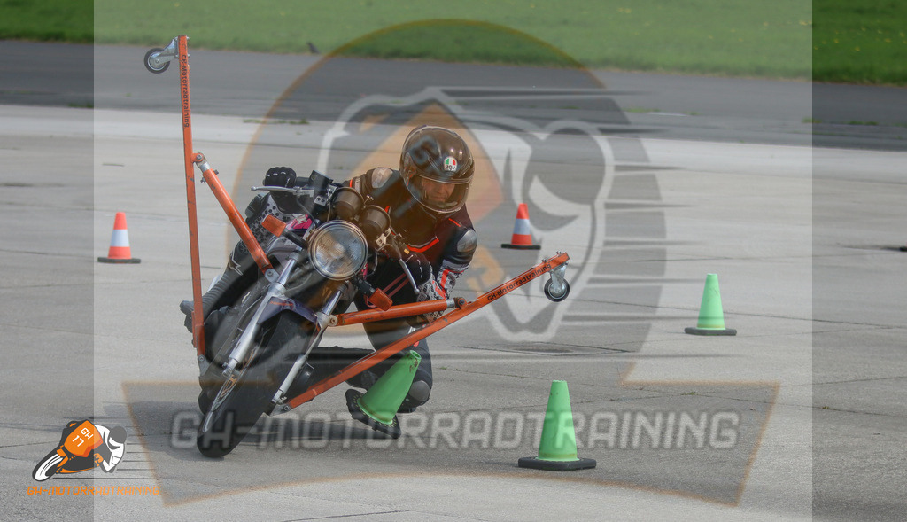 IMG_9628 | gh-motorradtraining-foto.de - Realisiert mit Pictrs.com