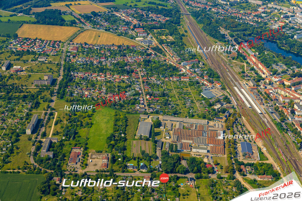 Schrägluftbild  Roxe  Stendal - Das Luftbild wurde 2025 vom UL-Flugzeug heraus erstellt (ohne Drohne- keine Drohnenaufnahme ) - Hochauflösende Luftaufnahme -Nicht vergleichbar mit Google Maps oder Satelittenbilder- Die Geschenkidee !Mit Lizenz und Bildrechte bestellbar