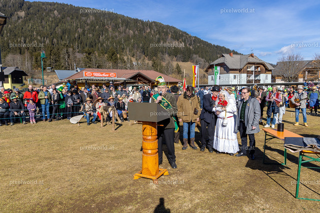 Bärentreiben in Steuerberg | Bildershop von pixelworld.at - Realisiert mit Pictrs.com