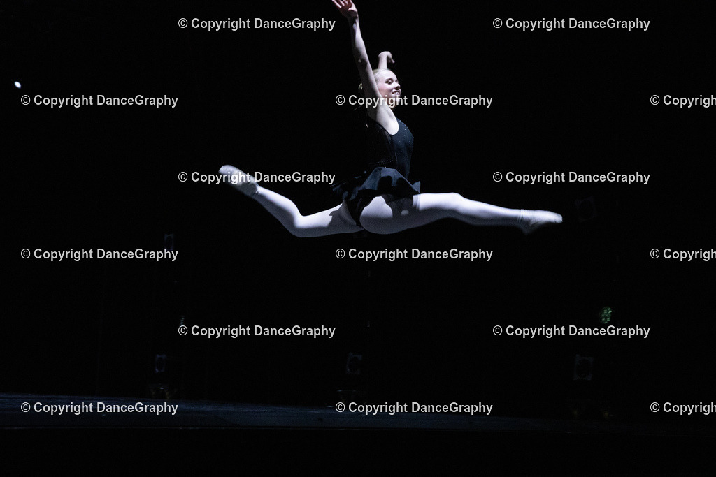 GPHY6822 | DanceGraphy - Realisiert mit Pictrs.com