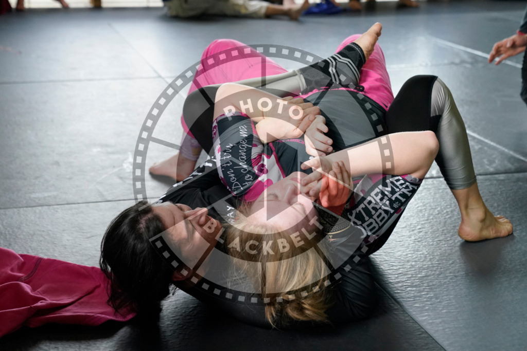 20240413PBB6433 | Fighters compete during the Grapplethon 24hours of rolling for a reason in Hamburg, Germany, on April 13, 2024.