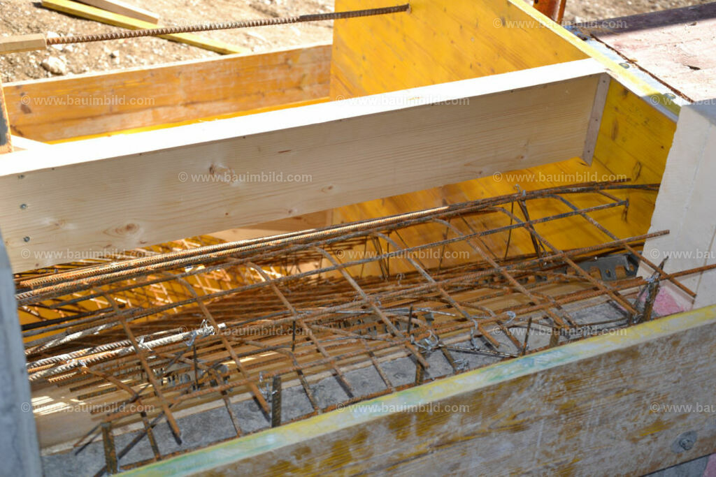 bib-lg04-betonarbeiten-treppen-0756 | Nach LV-Leistungsgruppen sortierte Detailfotos über den Bau eines Hauses. Alle Hausbau-Bilder direkt vom Urheber und Autor der Website Haus-Selber-Bauen.com