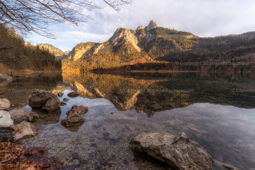 Alpsee mit Bergblick | Alpsee in Hohenschwangau mit Bergblick - Realisiert mit Pictrs.com