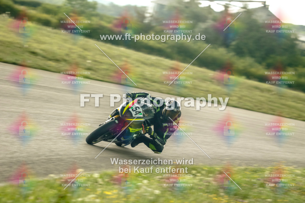 Chambley Juli-3383 | Hier findet Ihr Bilder von Touristenfahrten auf der Nürburgring Nordschleife oder von anderen Veranstaltungen die ich besucht habe. Viel Spass beim Durch Schauen 