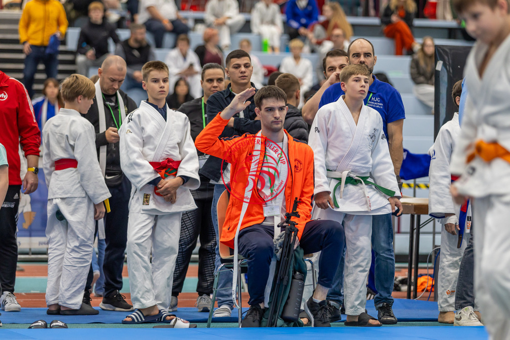 Internationaler Adler Cup 2024 | Foto vom Internationalen Adler Cup Judo Turnier im Sport- und Freizeitzentrum Kalbach im Oktober 2024 - Realisiert mit Pictrs.com