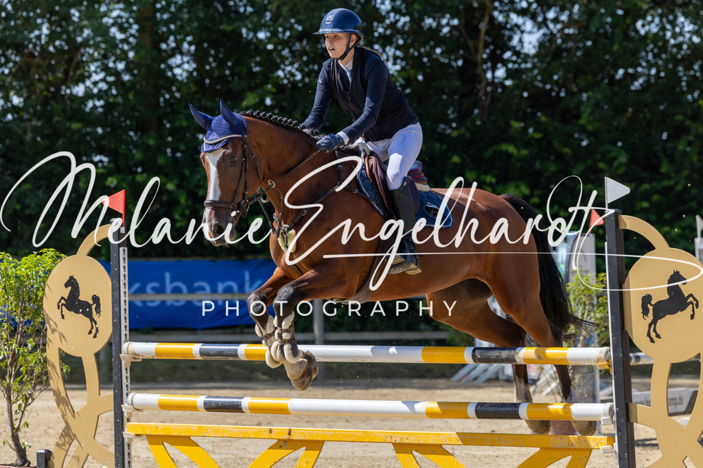 7I8A7408 | melanie-engelhardt-photography - Realisiert mit Pictrs.com