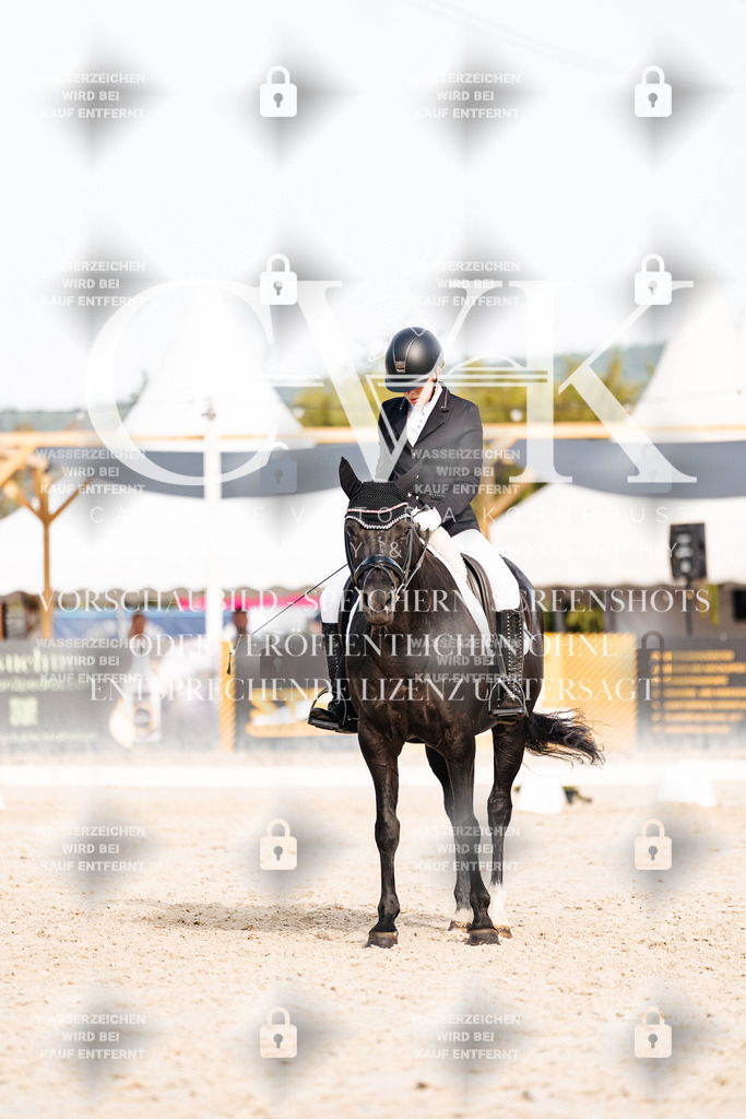 CK905103 | Turnierfotografie Pferdefotografie Trier Rheinland-Pfalz Pferdesport Reitsport Tierfotografie Sportfotografie Pferdevideo Pferdevideografie Equestrianvideography equestrianphotography  - Realisiert mit Pictrs.com