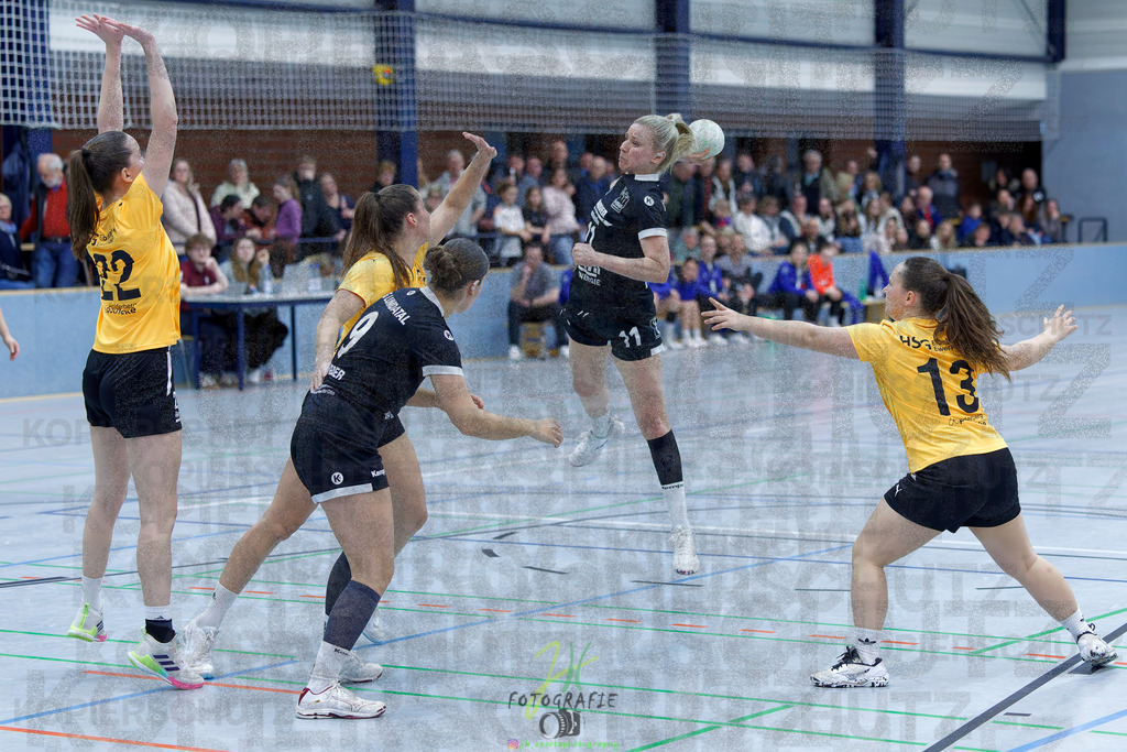 Handball Frauen Oberliga Mitte, HSG Eibelshausen/Ewersbach - HSG Lumdatal | Handball Frauen Oberliga Mitte, HSG Eibelshausen/Ewersbach - HSG Lumdatal am 21.02.2026 in Dietzhölztal-Steinbrücken (Sporthalle am Hammerweiher)Photo © 2026 - Jörg Heinrich - Realisiert mit Pictrs.com