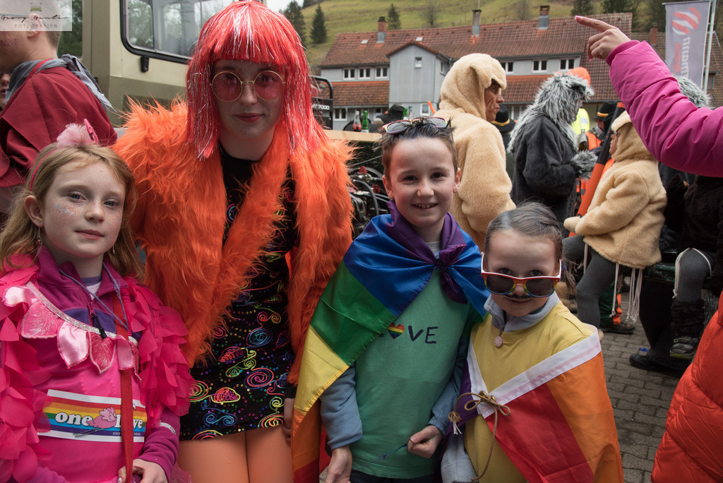 FastSonn_23-109 | Fotoblog Schwarzwald, Foto Blog Wiesental, Pfaffenberg, Winterzauber, Zeller Bergland, Zell im Wiesental, Fotoblog Wiesental, Landschaftsfotos, Bilder Wiesental, Natur, Naturbilder, Fastnacht, Zeller Fastnacht, Zeller Fasnacht, Zeller Bergland, Belchen, - Realisiert mit Pictrs.com