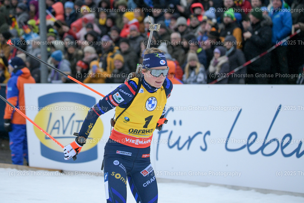 BMW IBU World Cup Biathlon - Oberhof (GER) 2024, 06.01.2024 | BMW IBU World Cup Biathlon - Oberhof (GER) 2024, FRAUEN 10 KM VERFOLGUNG am 06.01.2024 in ARENA AM RENNSTEIG in Oberhof, (Germany)

Image: Justine Braisaz-Bouchet FRA - Realisiert mit Pictrs.com