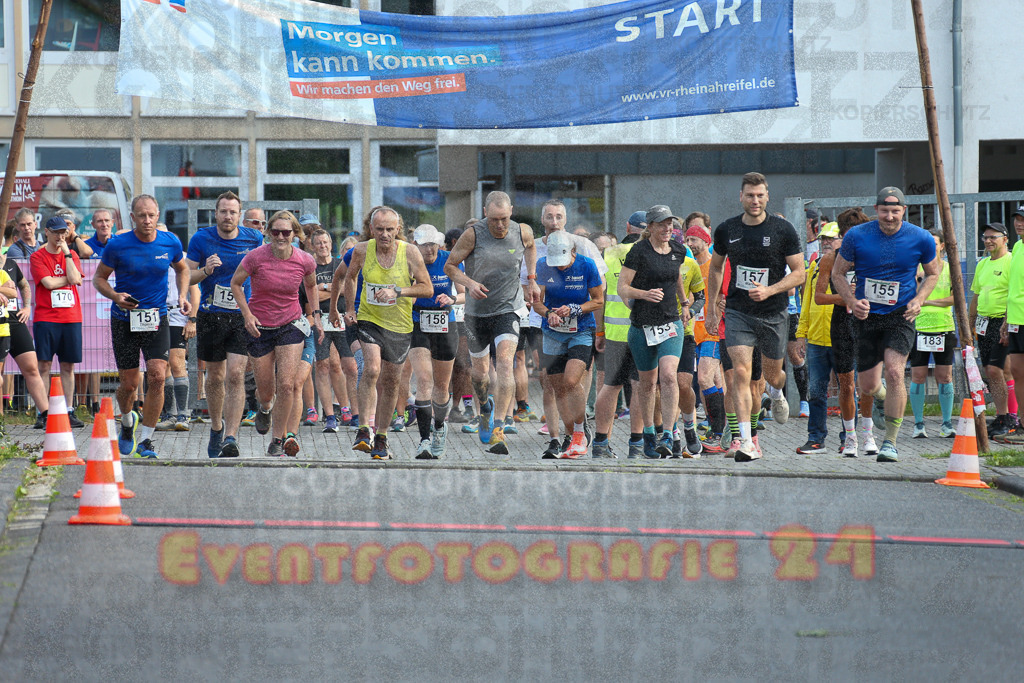 250801_1806_EX1_6367 | Sportfotografie im Rhein-Sieg Kreis, Köln, Bonn, NRW, Rheinland Pfalz, Hessen, etc. Unser Tätigkeitsfeld umfasst den Laufsport vom Volkslauf über den Marathon, Duathlon, Triathon bis zum Ultralauf wie Kölnpfad Ultra oder Schindertrail.
