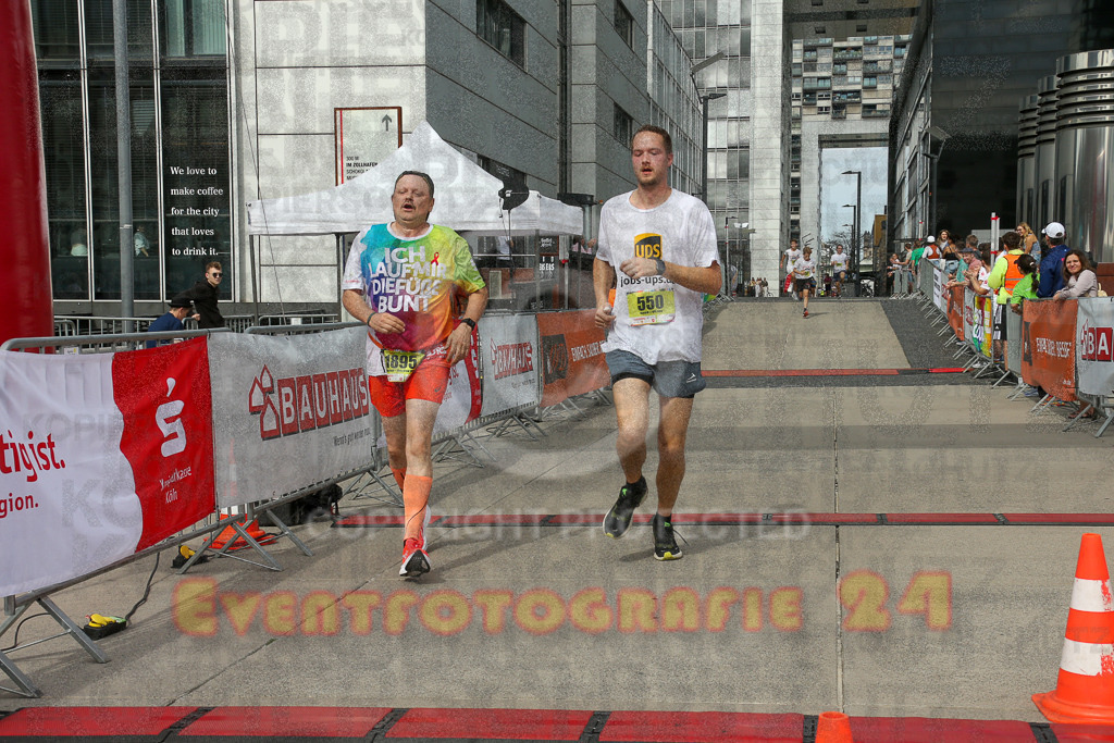 250920_1324_EX1_4395 | Sportfotografie im Rhein-Sieg Kreis, Köln, Bonn, NRW, Rheinland Pfalz, Hessen, etc. Unser Tätigkeitsfeld umfasst den Laufsport vom Volkslauf über den Marathon, Duathlon, Triathon bis zum Ultralauf wie Kölnpfad Ultra oder Schindertrail.