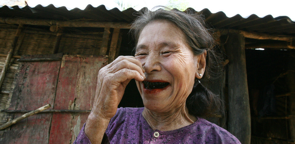 Frau in Vietnam | BILDER AN DIE WAND                                                verschönern sie ihr Büro, ihre Praxis oder ihre viel Wände zu Haus  - Realisiert mit Pictrs.com