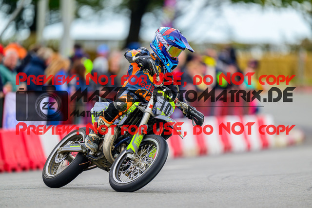 MaZZes_Fotomatrix_20241006_6007705_0152 | JUNIOR