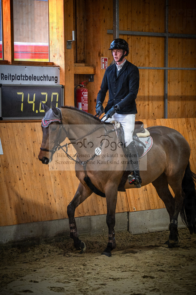DOS_0141 | Entdecke hochwertige Reitturnierfotos von Foto Oger. Professionell, emotional und authentisch – jetzt Lieblingsmomente im Shop bestellen.Deutschlandweite Turnierfotografie. - Realisiert mit Pictrs.com