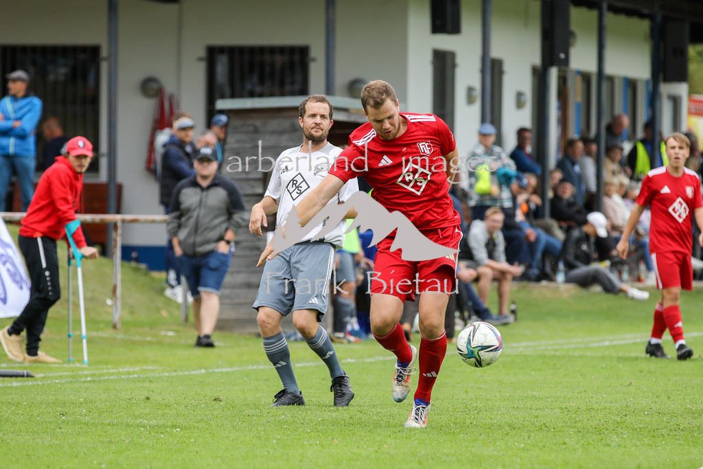 OE7A2396 | Medien- Sport- Entertainmentfotos