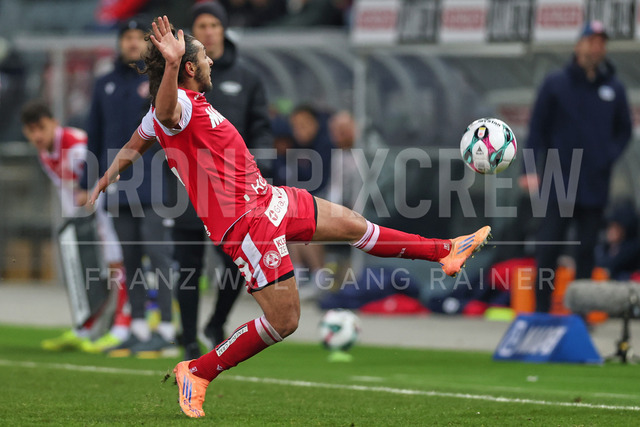 Austrian Bundesliga: Grazer AK 1902 vs LASK | GRAZ, AUSTRIA, 13.DEC.25 - SOCCER - ADMIRAL Bundesliga, Grazer AK 1902 vs LASK. The image shows Ramiz Harakate (GAK).