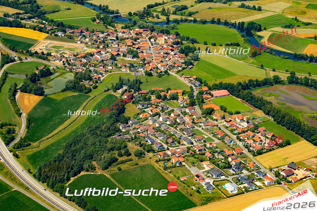 Die Luftaufnahme Thierlstein - Cham wurde 2022 vom Flugzeug aus (keine Drohne) erstellt. Hohe Auflösung -für große Poster und Wandbilder geeignet - Garantiert!
