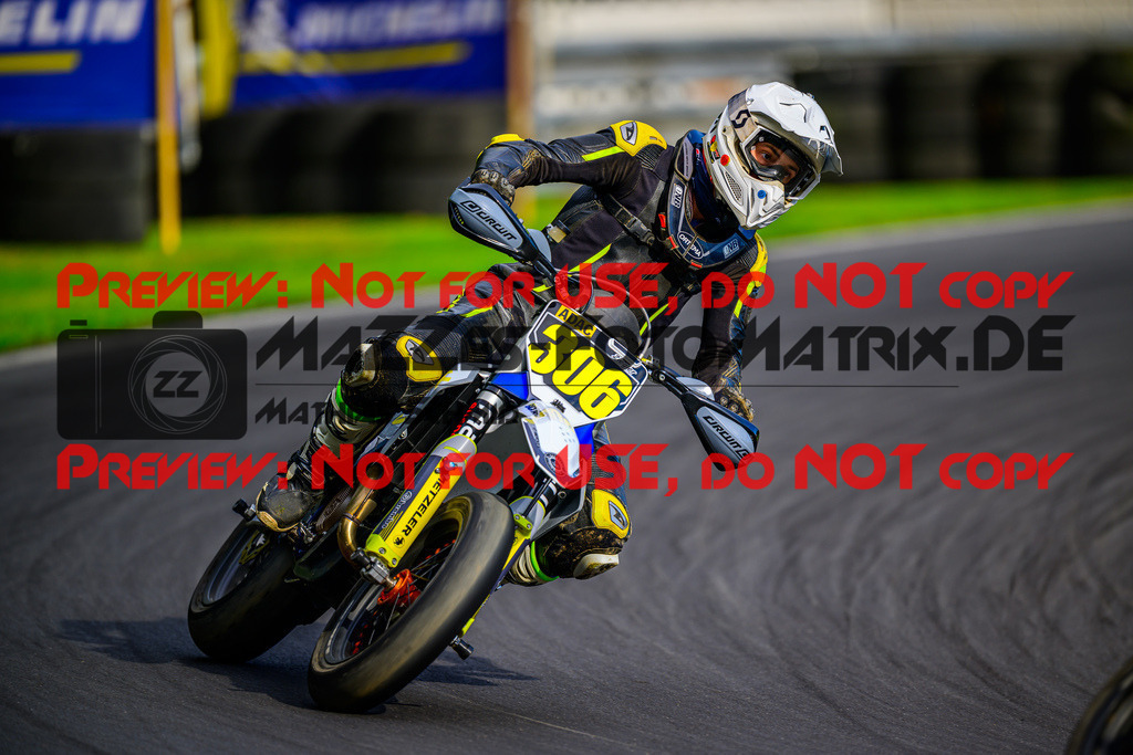 MaZZes_Fotomatrix_20251003_6007705_3428 | S4