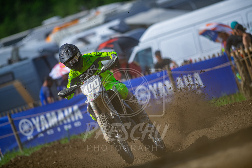 MX 2 (862) | Paeschuphoto Shop - Wer nicht sucht der auch nicht findet.Ob Motocrossbilder oder von einem besuchtem Spiel, Hauptsache Action. - Realisiert mit Pictrs.com